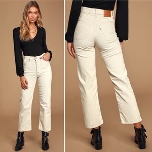 Levi’s Ribcage ankle straight ecru Size 24
